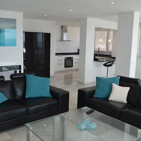 3 Bedroom Frontline Beach, Centre Marbella