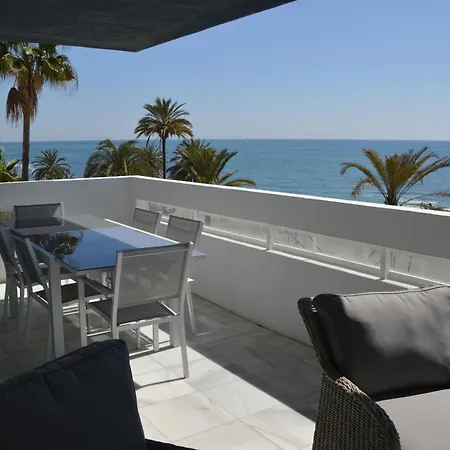 Apartment 3 Bedroom Frontline Beach, Centre Marbella