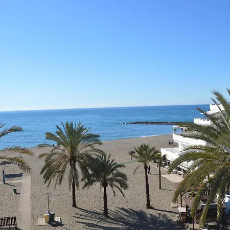 3 Bedroom Frontline Beach, Centre Marbella