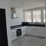 3 Bedroom Frontline Beach, Centre