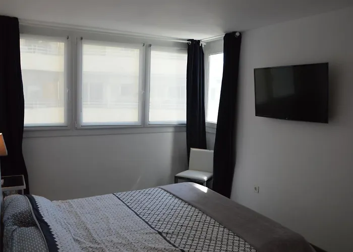 Apartament 3 Bedroom Frontline Beach, Centre Marbella